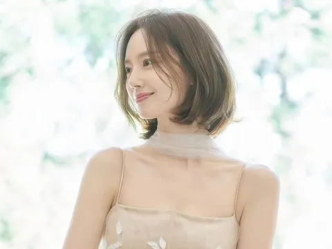 Moon Chae Won tung ảnh cưới đẹp ngẩn ngơ trước ngày 'theo chồng về dinh'