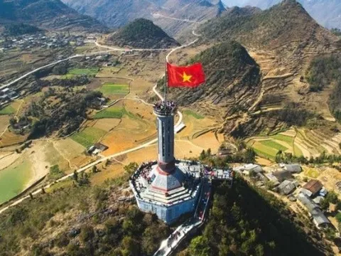 Chủ tịch ADB ủng hộ ‘Kỷ nguyên vươn mình của Việt Nam’, công bố danh mục dự án trị giá lên tới 6 tỷ USD