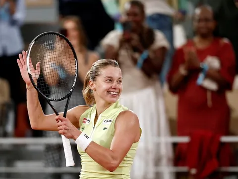 Tay vợt hạng 114 thế giới vào chung kết Roland Garros