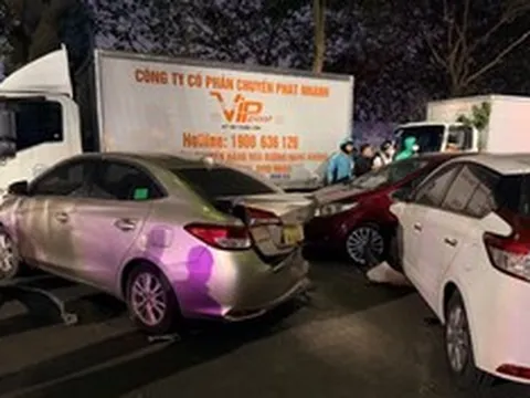 Diễn biến mới vụ ô tô tông xe liên hoàn trên đường Nguyễn Chánh khiến một phụ nữ tử vong