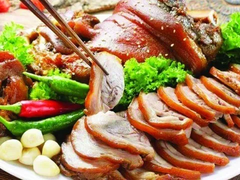 Giá heo hơi hôm nay 5/6: Miền Trung - Tây Nguyên và miền Nam giảm trên diện rộng, dao động trong khoảng 65.000 - 68.000 đồng/kg