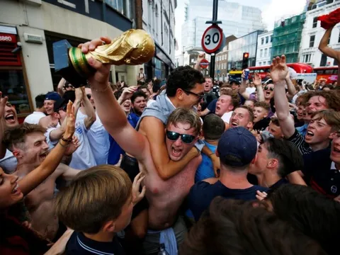 Tuyển Anh lên sẵn kế hoạch ăn mừng vô địch World Cup