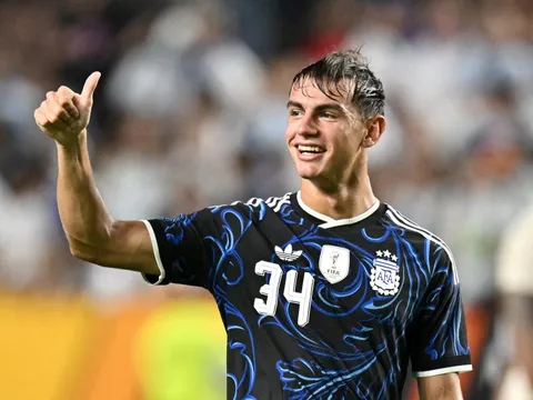 Chuỗi thắng 'điên rồ' của Argentina trước World Cup