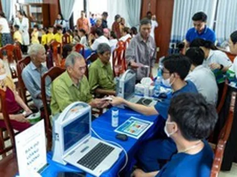 Pharmacity đồng hành chăm sóc sức khỏe cho hơn 800 trẻ em, người dân nghèo và gia đình chính sách ở Đà Nẵng