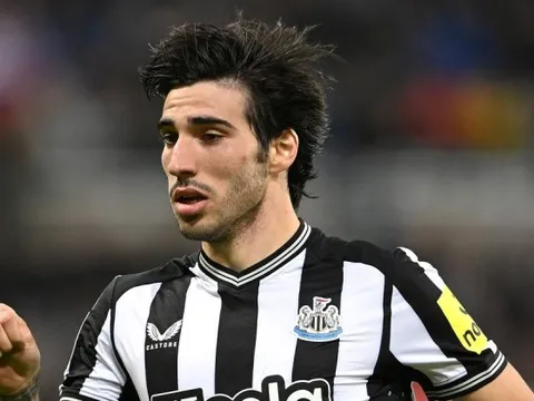 Newcastle hét giá Tonali tới 100 triệu euro