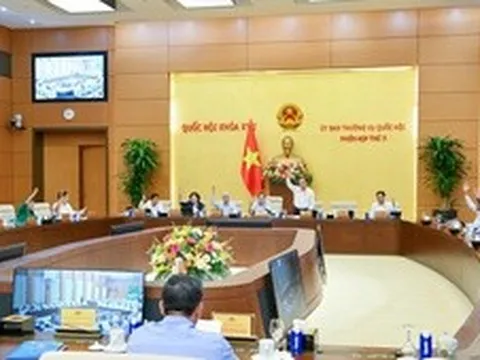 Ủy ban Thường vụ Quốc hội thông qua Nghị quyết sửa đổi một số điều của Nghị quyết về hoạt động tòa án