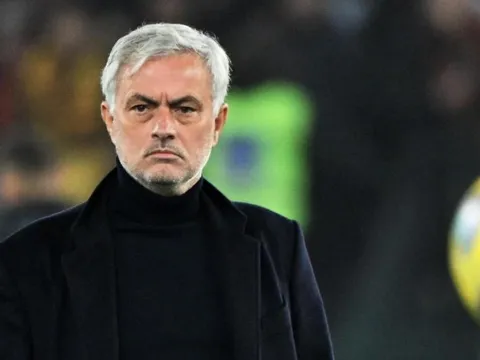Mourinho bắt đầu 'cuộc thanh trừng' ở Real Madrid