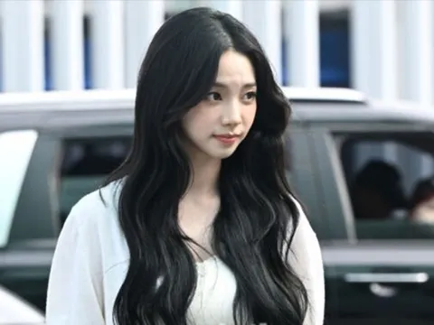 Karina tiết lộ lý do thực sự đằng sau biểu cảm cau có ở sân bay, hóa ra là vì sự cố ngoài ý muốn