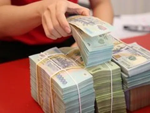 Tháng 6 gửi ngân hàng 100 triệu: Mức tiền lãi cao nhất là bao nhiêu?