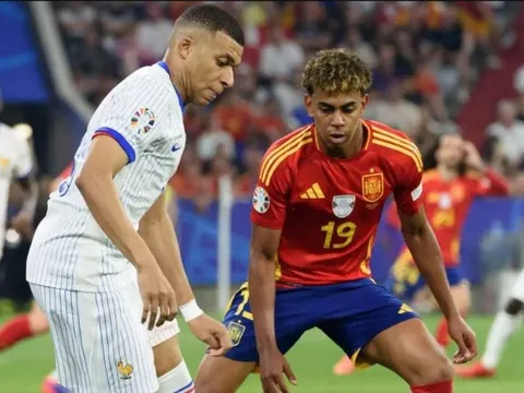 Van Bakel: Tây Ban Nha vô địch, Yamal là ngôi sao số một