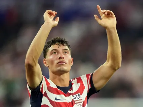 Tuyển Mỹ tạo lịch sử ở World Cup