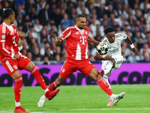 Real, Bayern đi vào lịch sử World Cup