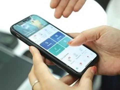 Sáng 15/6, loạt người dùng không vào được App của BIDV