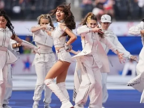 World Cup 2026: Lisa (Blackpink) bùng nổ tại Lễ khai mạc với màn trình diễn ấn tượng