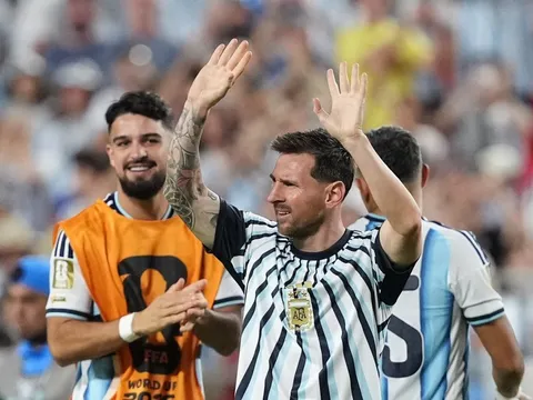 Thế giới lại đánh giá sai về Messi