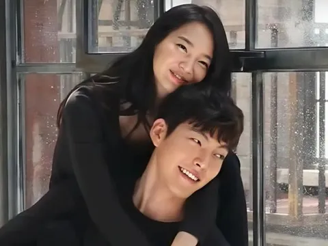 Shin Min Ah: 'Tôi không ép chồng đăng ảnh hay video của mình'