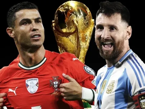 Messi đã thắng, áp lực đổ dồn về Ronaldo