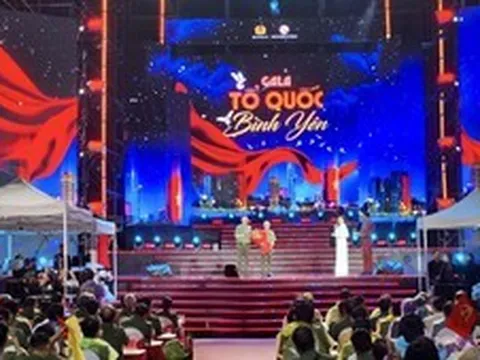 Gala nghệ thuật 'Tổ quốc bình yên': Tri ân những chiến sĩ trên mặt trận thầm lặng