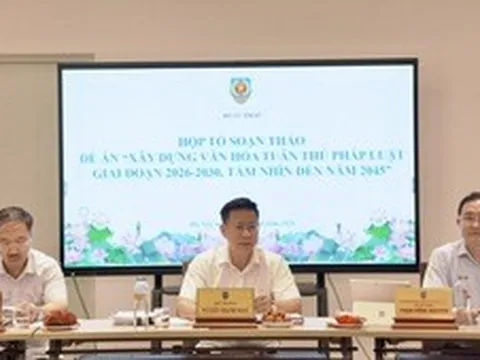 Xây dựng văn hóa tuân thủ pháp luật trong mỗi người dân, doanh nghiệp