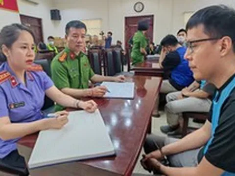 Cơ hội nào để người bị hại lấy lại tiền trong vụ "hợp đồng kỳ nghỉ"?