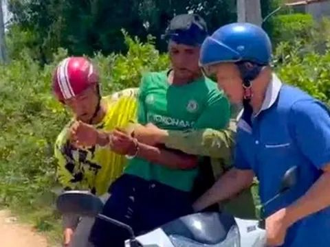 Mâu thuẫn khi đi mua rượu, em rể dùng gậy tấn công anh vợ tử vong