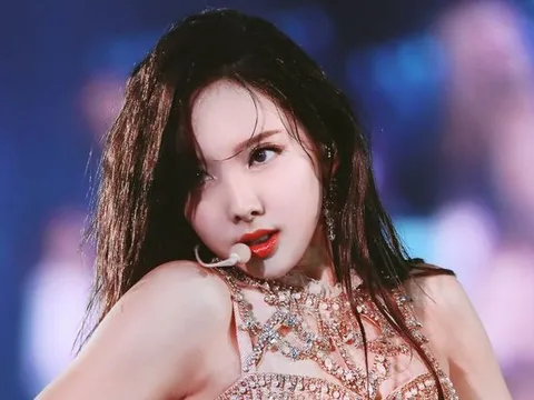 Chuyện gì xảy ra với Nayeon (TWICE)?