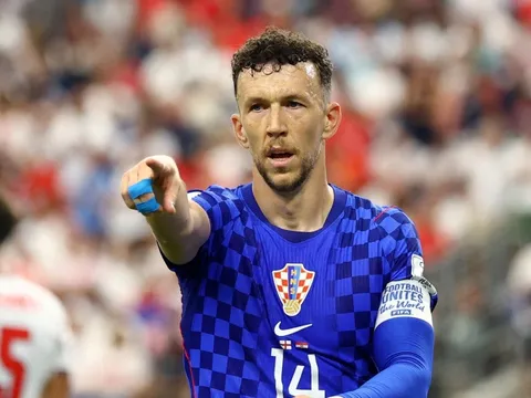 Perisic cân bằng kỷ lục của Messi