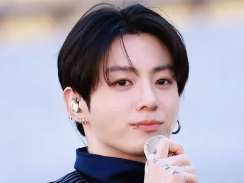 Jung Kook (BTS) từng bị bạn bè trêu chọc vì một thói quen đặc biệt thời đi học