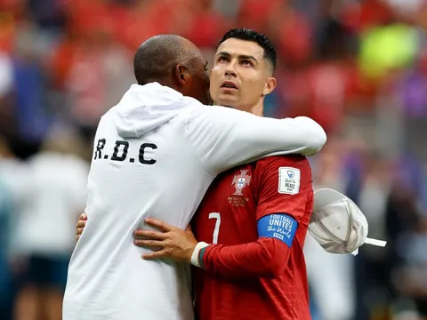Quả bóng từng khiến Ronaldo mất bàn thắng ở World Cup