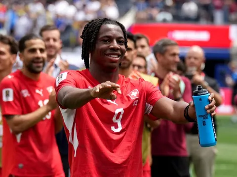 Muller tiến cử hiện tượng World Cup cho Bayern