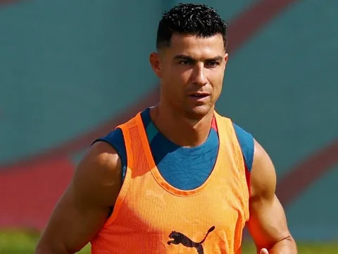 Ronaldo đáp trả
