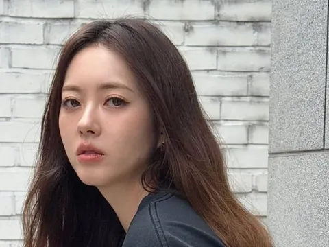 Nữ diễn viên Go Ara gây sốt với nhan sắc như 'lão hóa ngược' ở tuổi 36