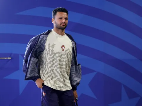 Sao Bồ Đào Nha hoãn đám cưới vì trận chung kết World Cup