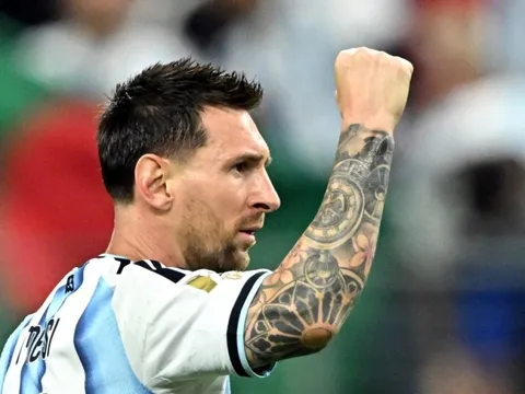 Klose đã đúng về Messi