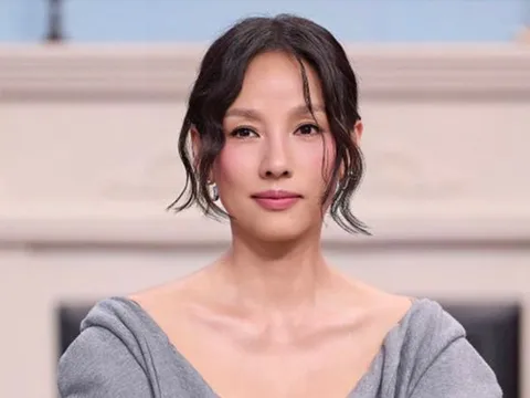 Ca sĩ Lee Hyori gây chú ý khi khuyên các cặp đôi nên chia tay nếu cần