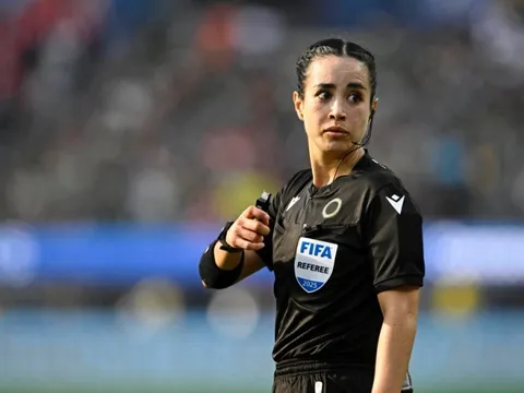 Nữ trọng tài Mexico tạo cột mốc lịch sử ở World Cup 2026