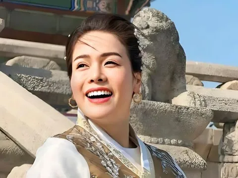 Hạnh phúc đáng yêu của ca sĩ Nhật Kim Anh ở tuổi 41