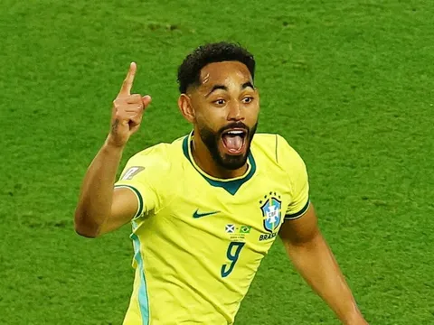 Cunha đi vào lịch sử MU ở World Cup