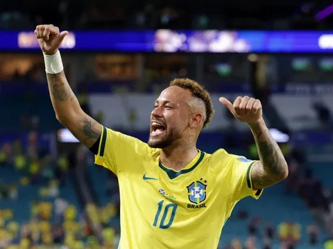 Neymar nói gì trong ngày tái xuất tuyển Brazil?