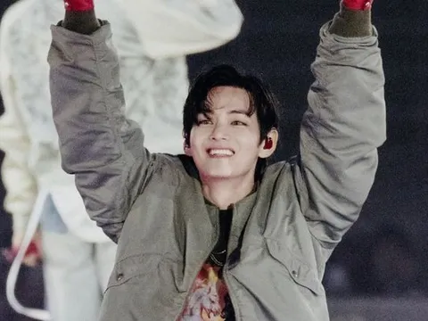 V (BTS) bất ngờ nhắn tin riêng cho fan, gây bão mạng xã hội