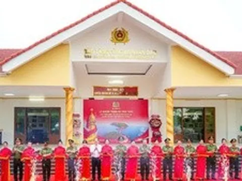 Bộ Công an khánh thành nâng cấp Di tích Hòn Đá Bạc, bàn giao 500 căn nhà tặng hộ khó khăn Cà Mau