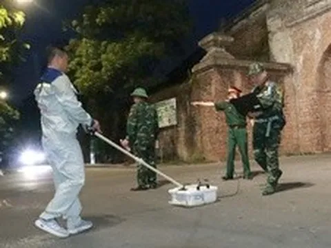 Huế: Sử dụng máy radar xuyên đất dò tìm các khu vực nghi có mộ tập thể liệt sĩ