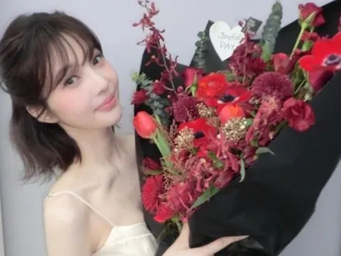 Joy (Red Velvet) gây chú ý với vóc dáng ngày càng mảnh mai, khán giả tranh luận trước diện mạo mới