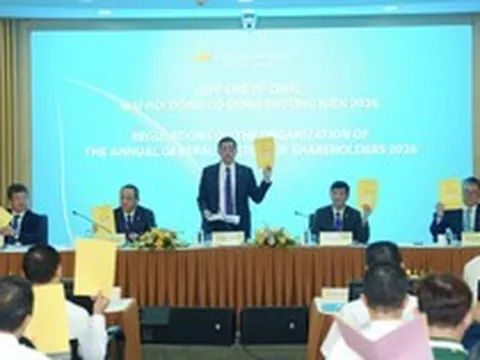 ĐHĐCĐ Vietnam Airlines: Doanh thu 2026 mục tiêu 138.899 tỷ đồng, khai thác tàu chở hàng đầu tiên vào quý 3 năm nay