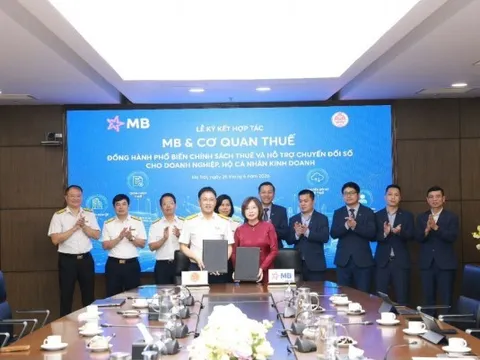 MB và cơ quan thuế ký kết hợp tác, lấy người nộp thuế làm trung tâm, lấy chuyển đổi số làm nền tảng