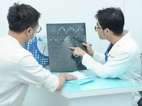 Từ hạch nhỏ ở cổ, đi khám phát hiện ung thư tuyến giáp