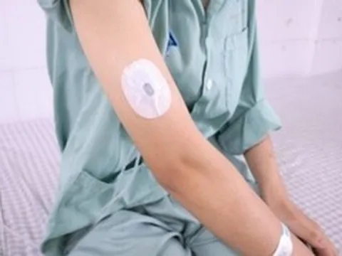 17 tuổi đã mắc tiểu đường: Nữ sinh nguy kịch sau chuỗi ngày sụt cân, khát nước
