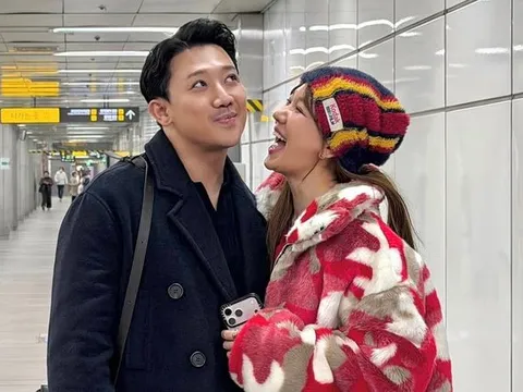 Hari Won 'nhắc khéo' Trấn Thành một chuyện trước ngày trở về Việt Nam