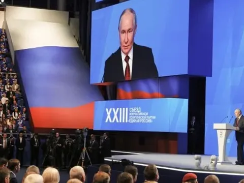 Kinh tế Nga đang 'rực lửa', nhưng Tổng thống Putin sẽ không chùn bước