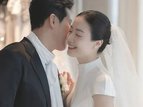 Cựu thành viên nhóm nhạc T-ara tung ảnh cưới đẹp mãn nhãn